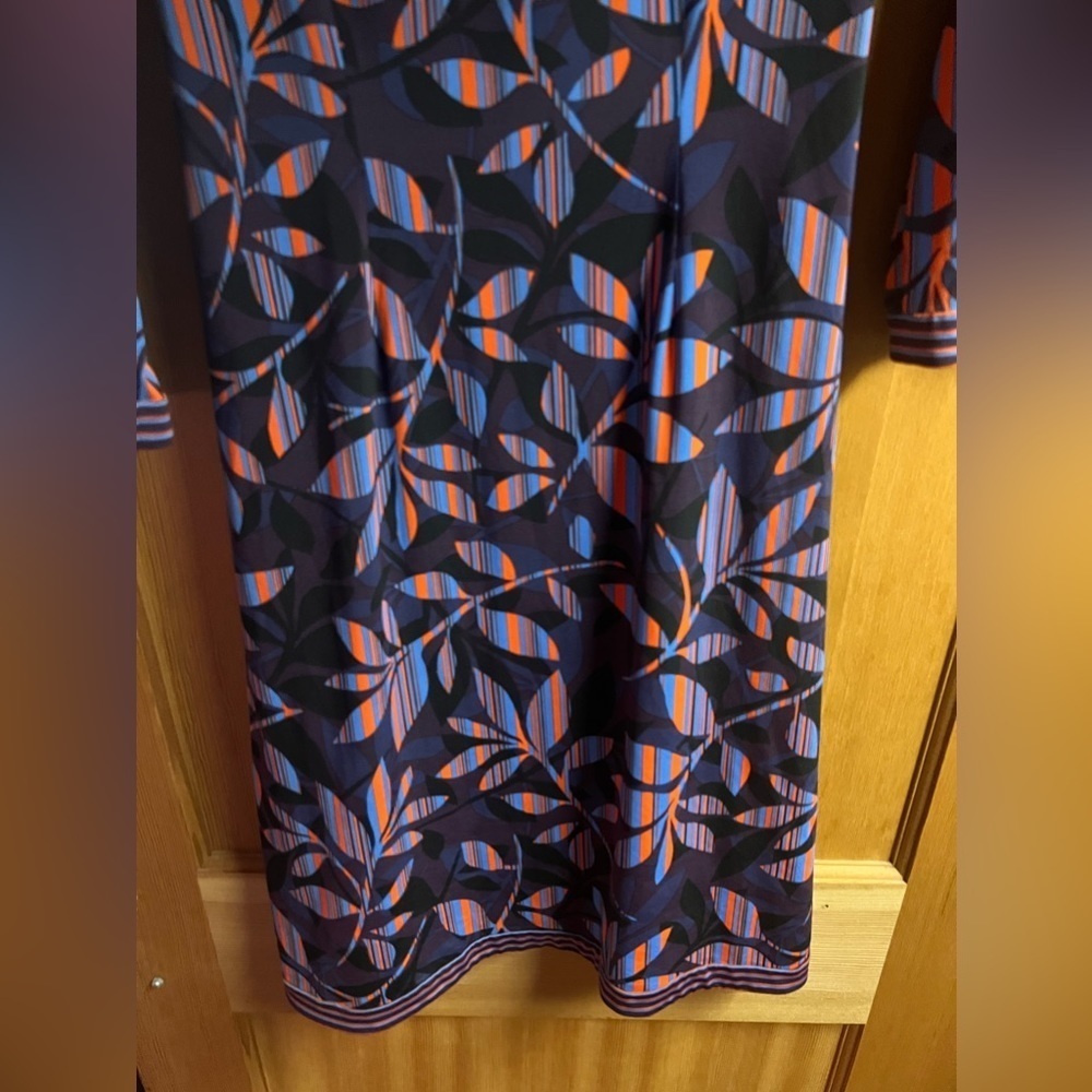 Bcbgmaxazria Medium Adele Plum True Wrap Dress - image 8